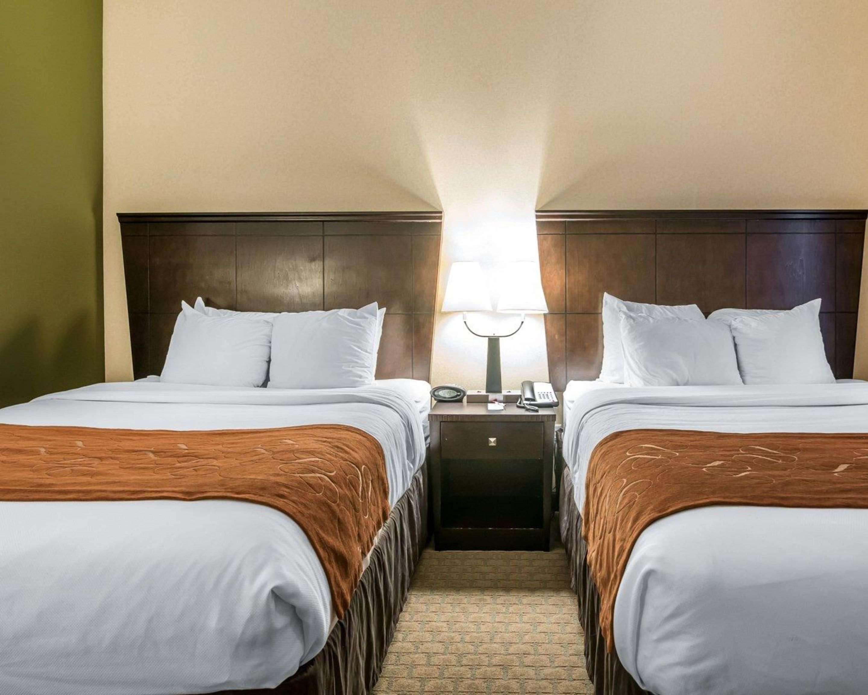University Inn Vestal מראה חיצוני תמונה