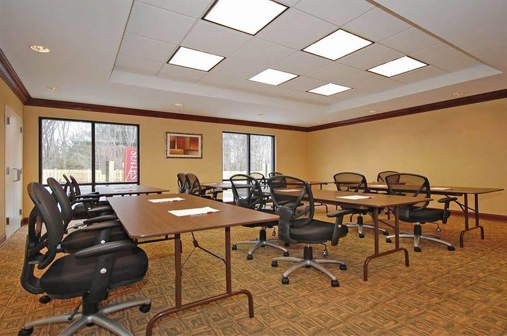 University Inn Vestal מראה חיצוני תמונה