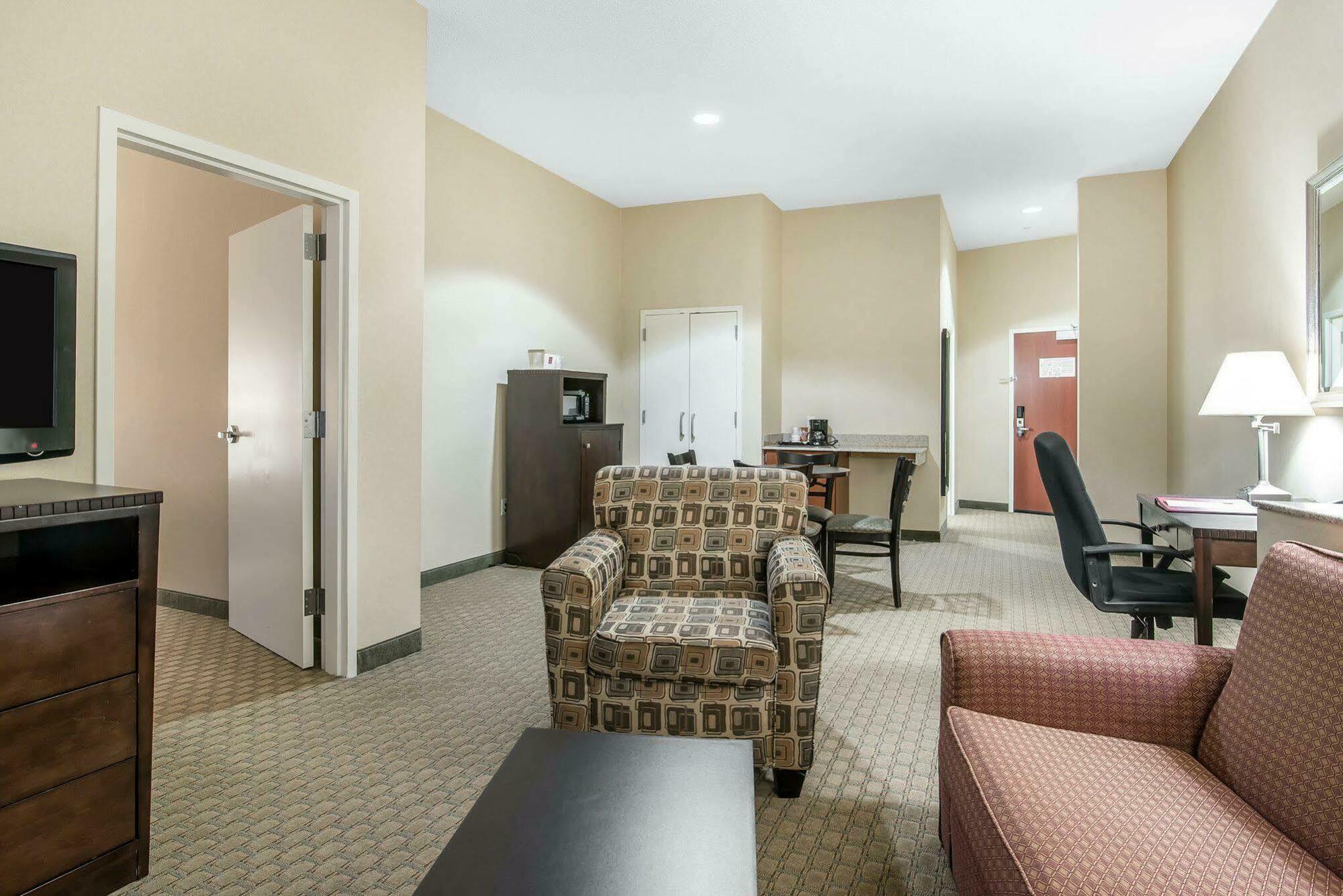 University Inn Vestal מראה חיצוני תמונה